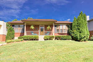 4320 Cara Way Louisville, KY 40299