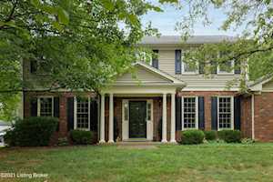 2403 Stannye Dr Louisville, KY 40222