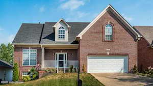 11105 Vista Greens Dr Louisville, KY 40241