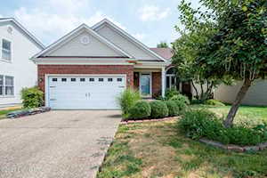 4727 Fairway Pointe Ct Louisville, KY 40241
