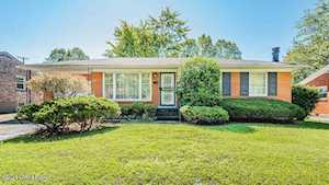 3006 Kaye Lawn Dr Louisville, KY 40220