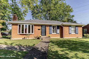 4401 Alicent Ct Louisville, KY 40207