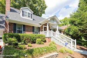 2821 Brownsboro Rd Louisville, KY 40206