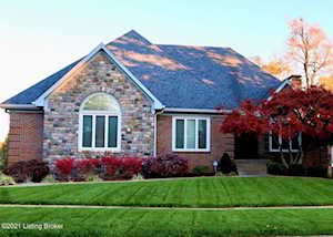 10216 Glenmary Farm Dr Louisville, KY 40291