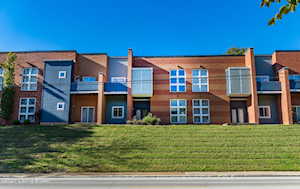 2745 Grinstead Dr #208 Louisville, KY 40206