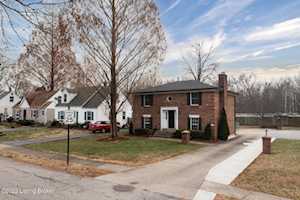 612 Harris Pl Louisville, KY 40222