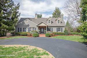 2807 Riedling Dr Louisville, KY 40206