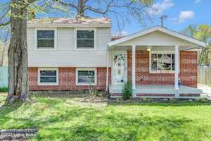 5602 Hasbrook Dr Louisville, KY 40229