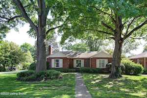 317 Lotis Way Louisville, KY 40207