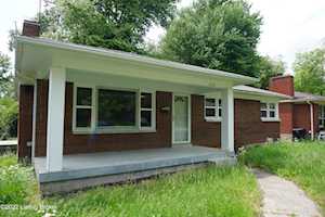 3516 Gladden Dr Louisville, KY 40218