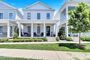 6231 Mistflower Cir Louisville, KY 40059