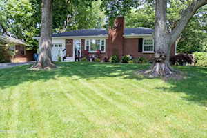 10005 Nanka Rd Louisville, KY 40272