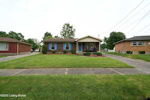 4504 Melvin Dr Louisville, KY 40216