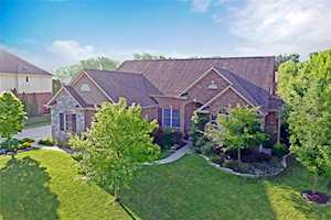 6875 W Glory Maple Dr Mccordsville, IN 46055