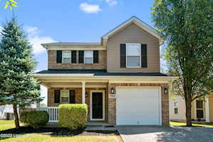 7011 Little Oak Ct Louisville, KY 40291