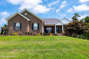 2211 Courtney Dr La Grange, KY 40031