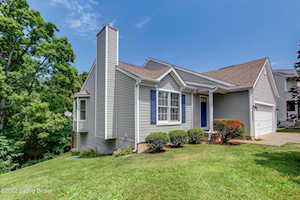 6600 Rockview Way Louisville, KY 40299