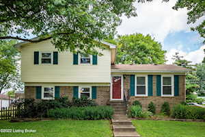 10405 Lark Park Dr Louisville, KY 40299