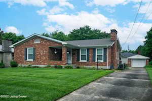 3102 Melanie Way Louisville, KY 40220