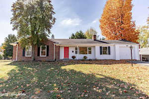 4523 Blenheim Rd Louisville, KY 40207