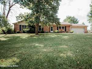 355 Northside Dr Shelbyville, KY 40065