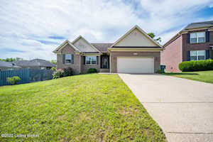17403 Redstone Ct Louisville, KY 40245