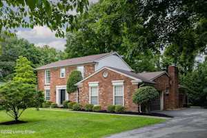 6115 Rodes Dr Louisville, KY 40222