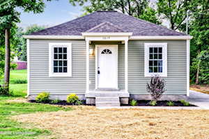 2619 Thomas Ave Louisville, KY 40216
