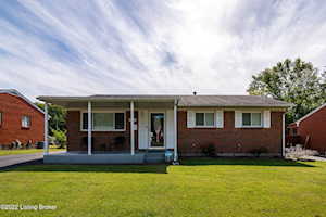 4724 Libby Ln Louisville, KY 40272