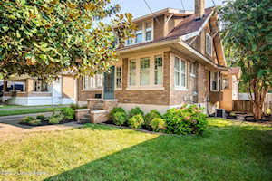 317 Iola Rd Louisville, KY 40207