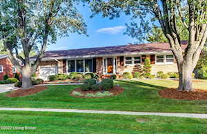 9015 Wooddale Dr Louisville, KY 40272