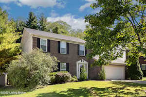 5243 Craigs Creek Dr Louisville, KY 40241