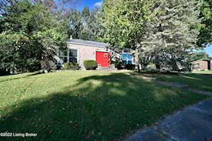 5601 La Vel Ln Louisville, KY 40216