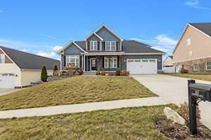 147 Hawthorne Dr Winchester, KY 40391