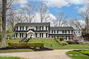 2411 Dundee Rd Louisville, KY 40205