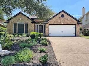 10033 Planters Woods DR Austin, TX 78730