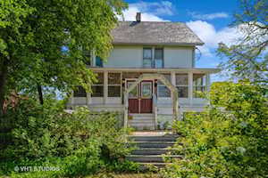 1081 Depot Rd Gurnee, IL 60031