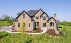 980 Chandamere Way Nicholasville, KY 40356