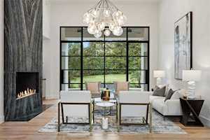 8801 Mendocino DR Austin, TX 78735