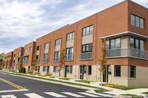 810 7th St Columbus, IN 47201