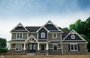 5179 Oak Ridge Trl Columbus, IN 47201