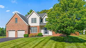 2459 Woods Edge Dr Madison, IN 47250