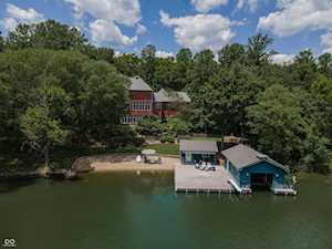 13299 W Wildflower Dr Columbus, IN 47201