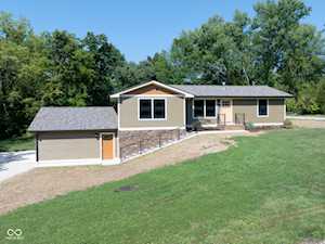 568 Mcgee Rd Nashville, IN 47448