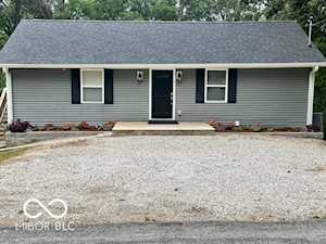 11630 W Georgetown Rd Columbus, IN 47201