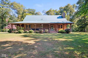 9635 W 450  S Columbus, IN 47201