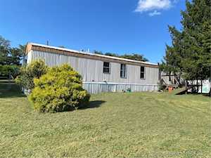 2300 Old East Rd NE Palmyra, IN 47164