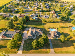 8604 E County Road 200  N Seymour, IN 47274