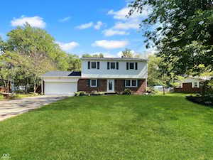 3335 Marilyn St Columbus, IN 47203