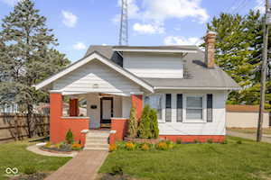 1010 16th St Columbus, IN 47201